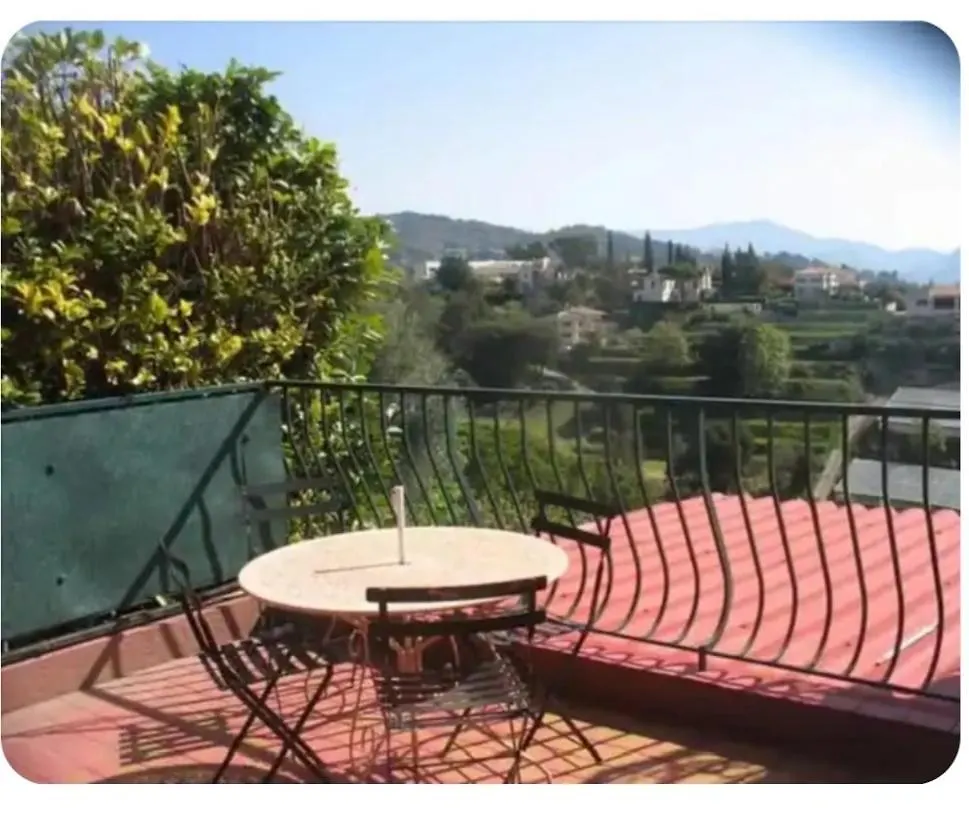 Ubytování v soukromí Chambre Au Calme Sur Les Collines Nice
